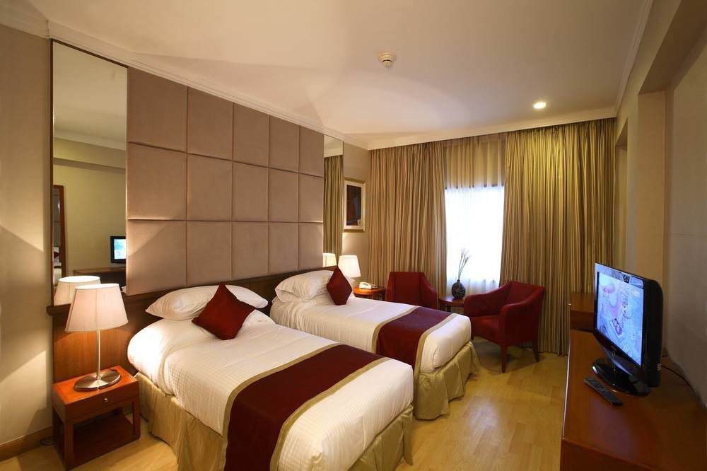 Ellaa Hotel Gachibowli Hyderabad Luaran gambar